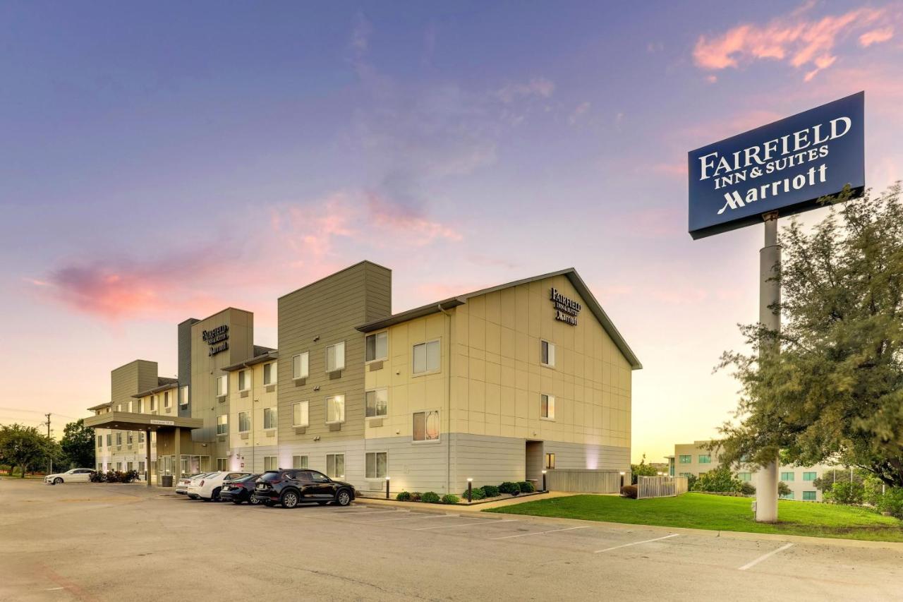 Fairfield Inn & Suites By Marriott Fort Worth I-30 West Near Nas Jrb Buitenkant foto