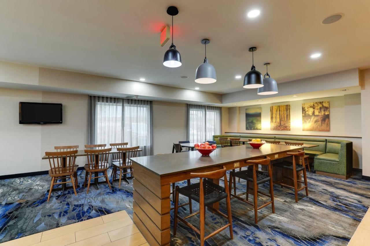 Fairfield Inn & Suites By Marriott Fort Worth I-30 West Near Nas Jrb Buitenkant foto