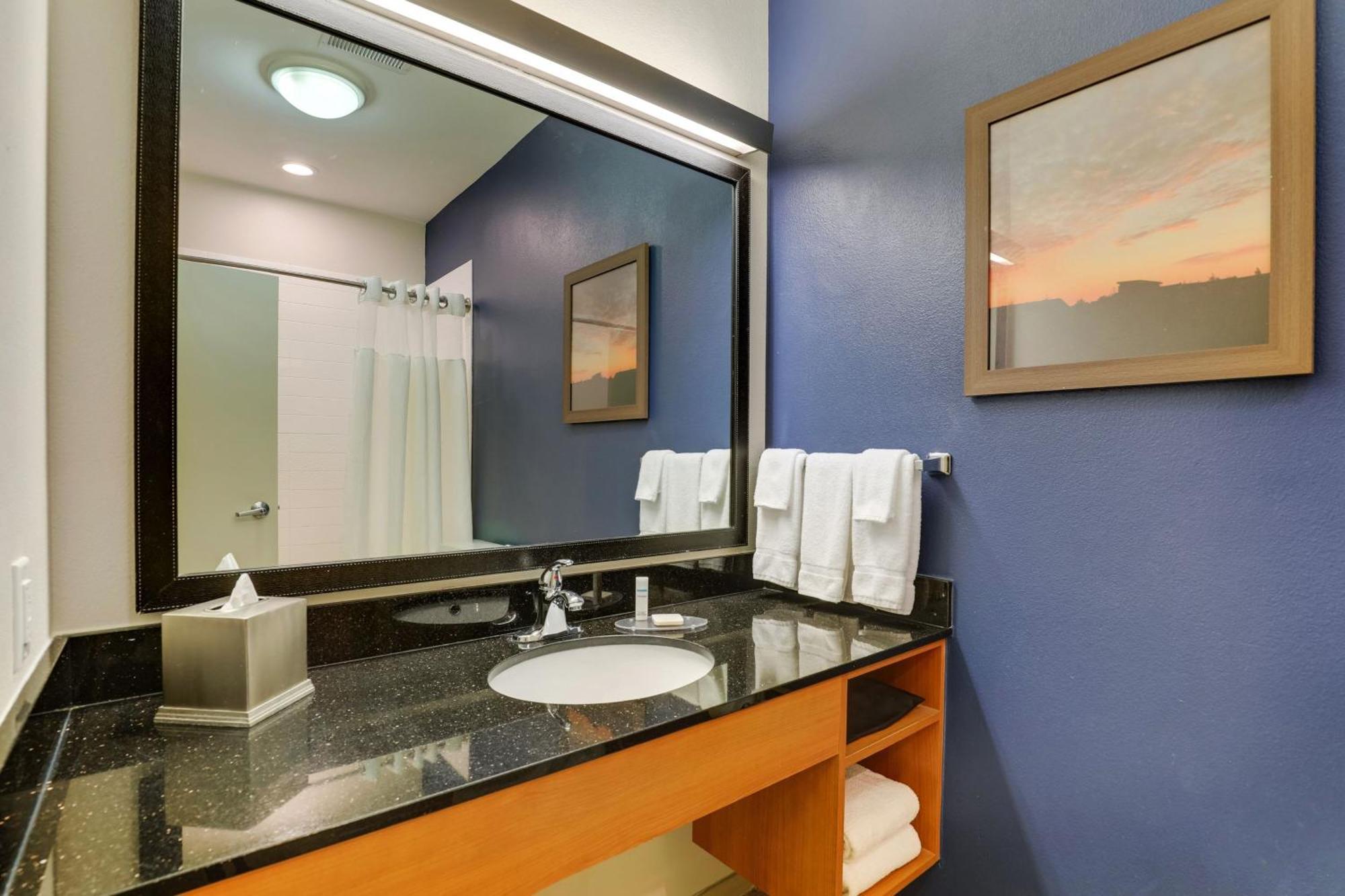 Fairfield Inn & Suites By Marriott Fort Worth I-30 West Near Nas Jrb Buitenkant foto