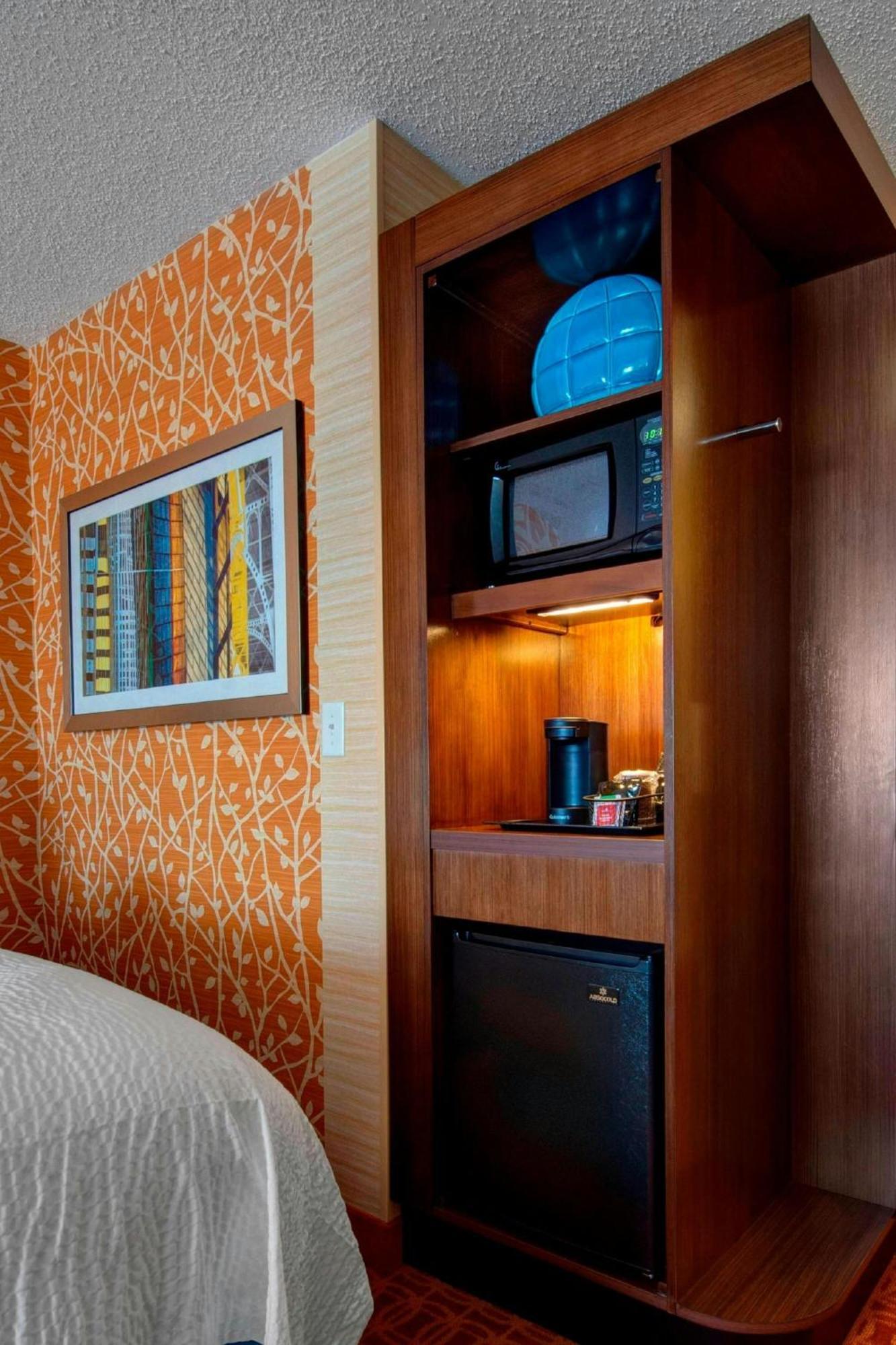 Fairfield Inn & Suites By Marriott Fort Worth I-30 West Near Nas Jrb Buitenkant foto